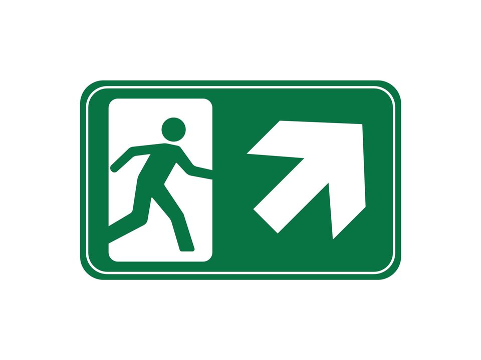 Vluchtwegsticker schuin rechts omhoog
